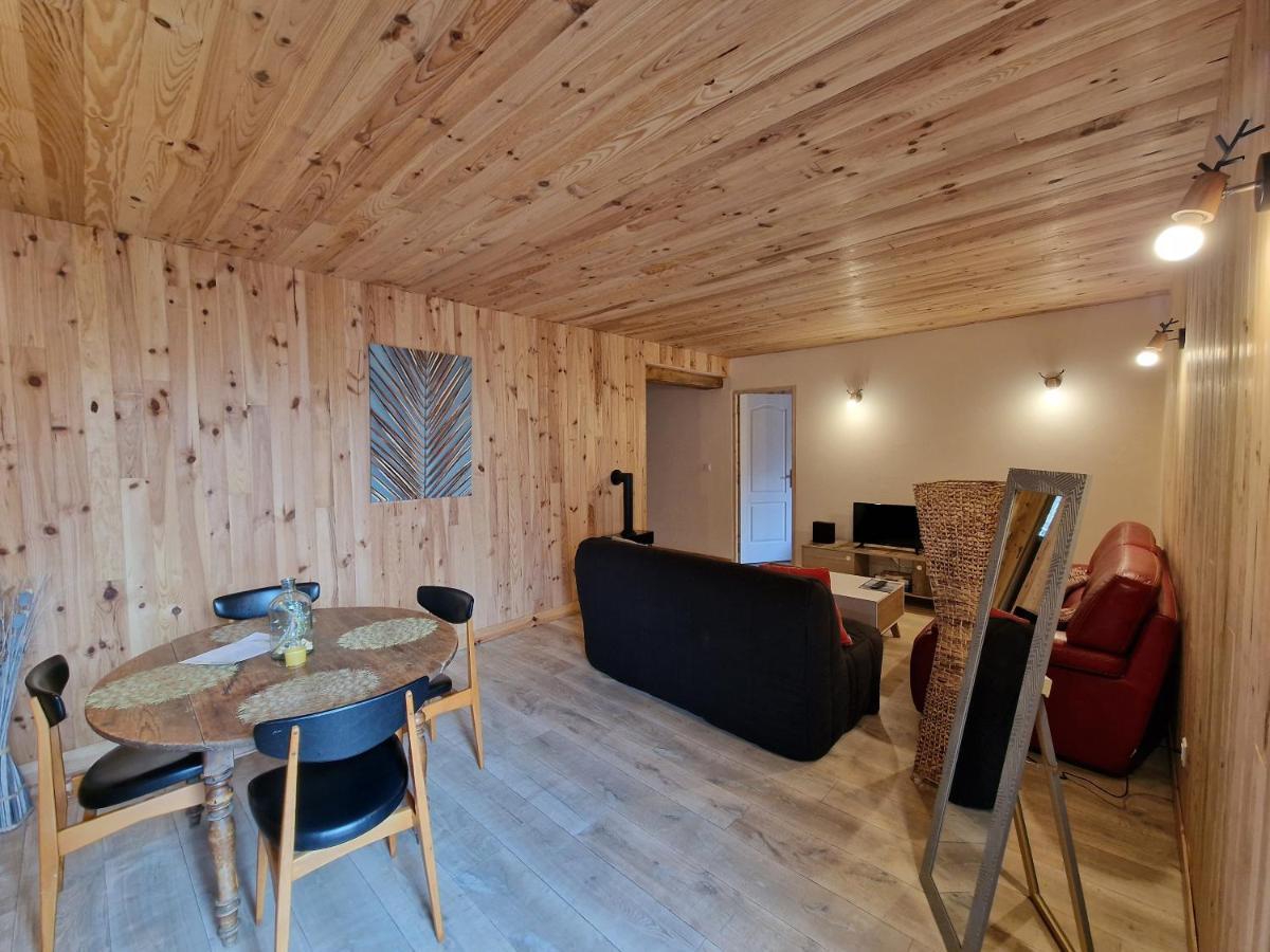 Chambre D'Hotes O Rendez-Vous Roquefeuil Buitenkant foto